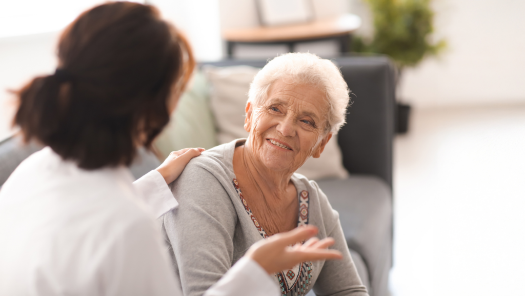 curso gratuito sanidad sociosanitario con salida laboral